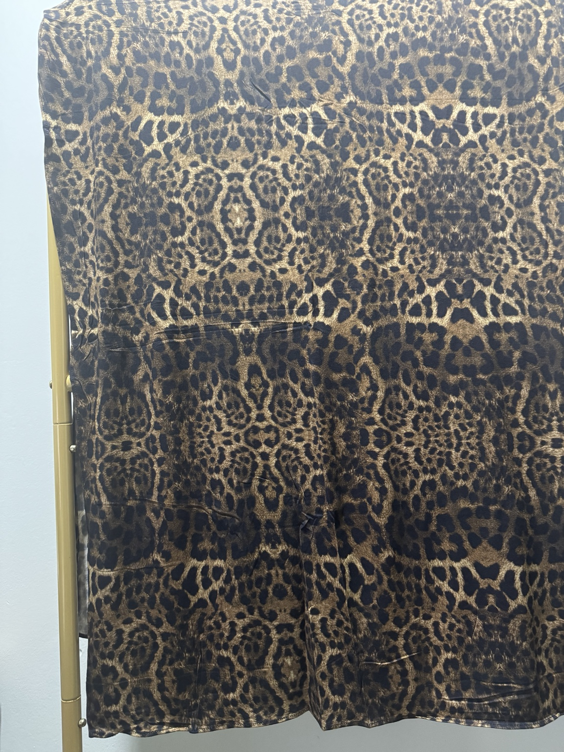 Wild Elegance – Leopard Cotton Jersey Hijab