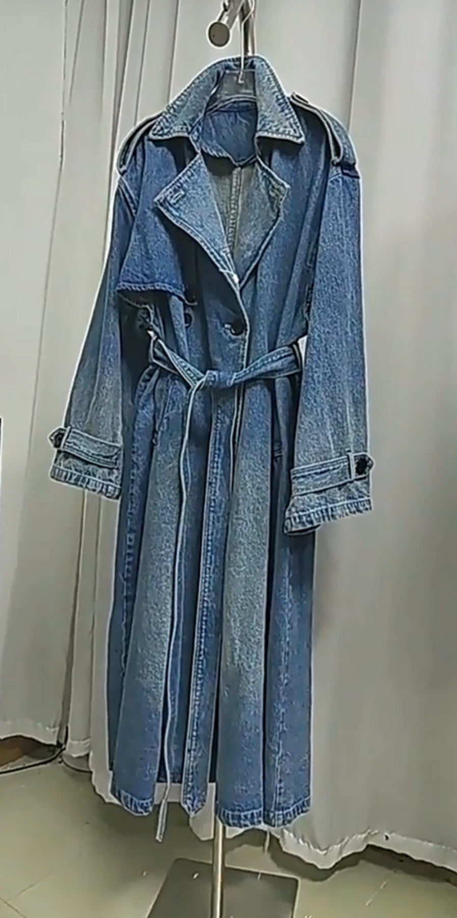 Oversize long denim jacket
