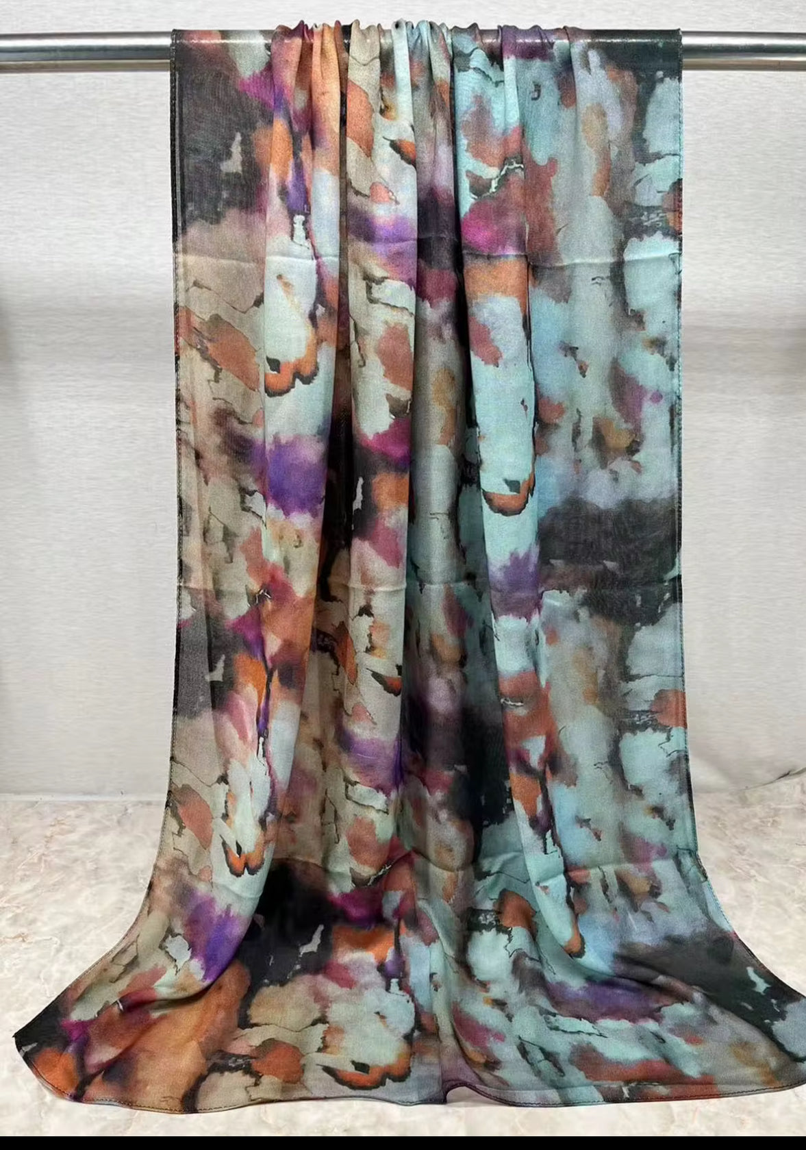 Model water-colour floral hijab