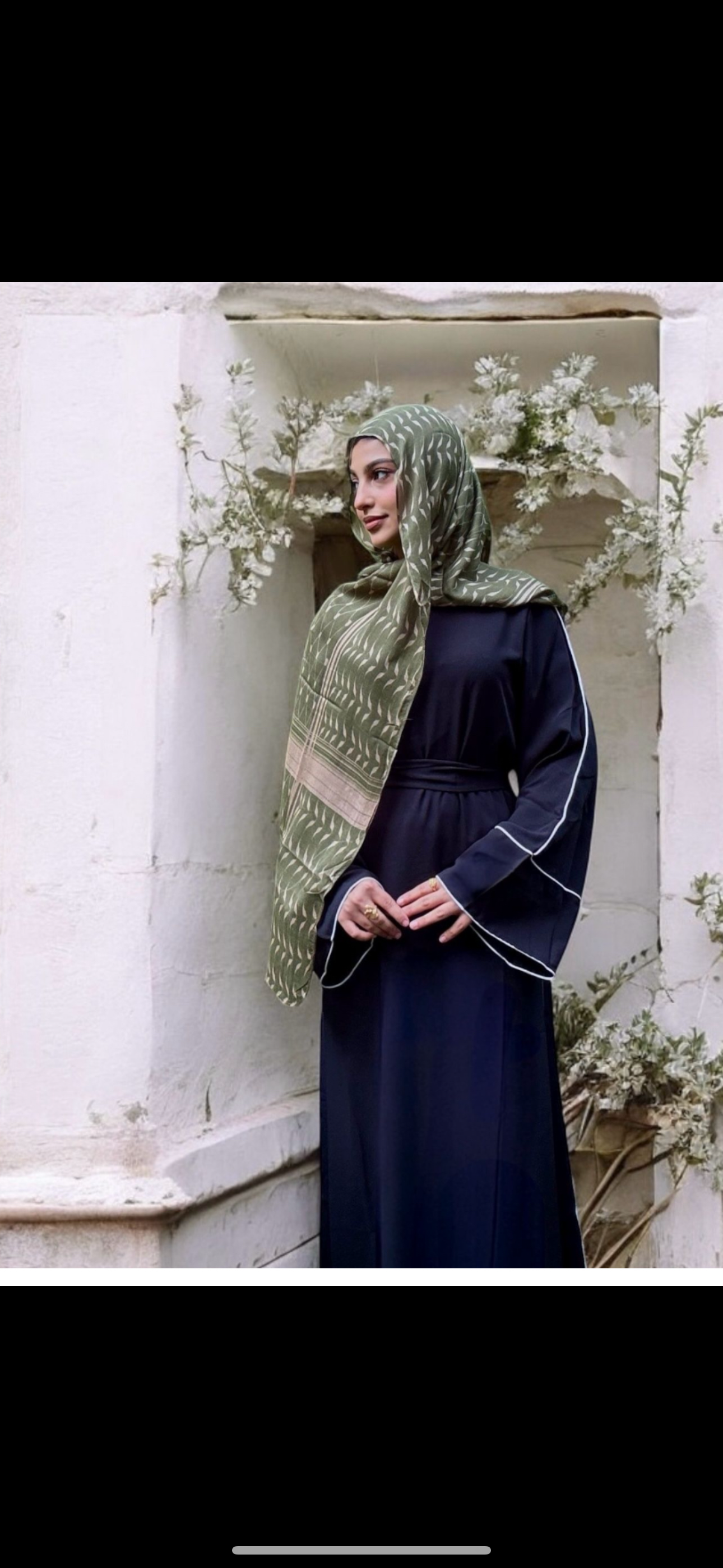 YARA LINED ABAYA OLVIE