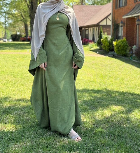 QAMAR BUTTERFLY ABAYA GREEN